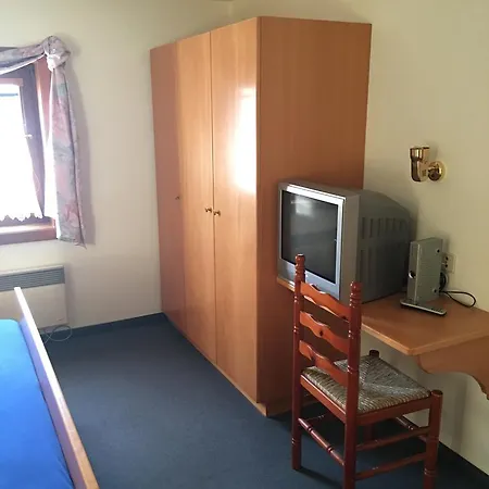 Appartamento Al Tavoliere--mangiare, Bere E Comprare Italiano Liebenfels